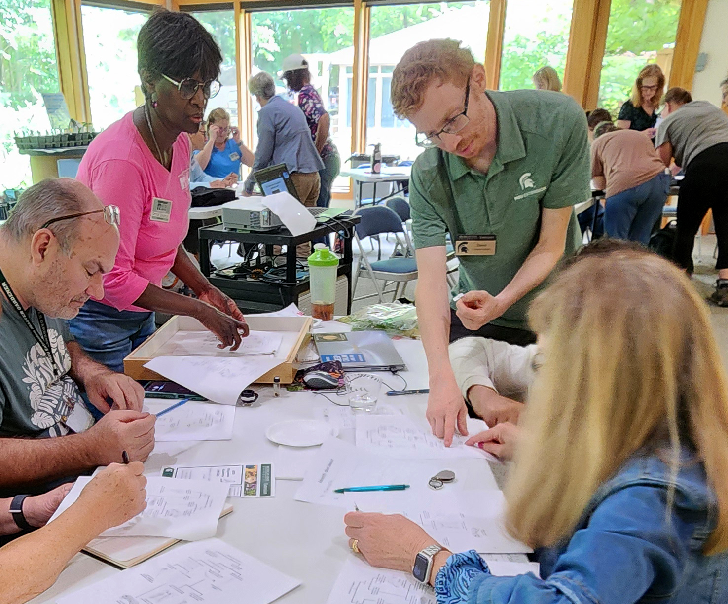 Teaching a session on plant diagnostics at the 2025 Diagnostic Academy.